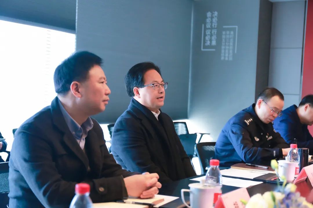 走亲连心“三服务” | 918博天堂物业迎杭州市西湖区委副书记叶泽一行莅临调研走访